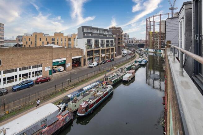 London Wharf, E2
