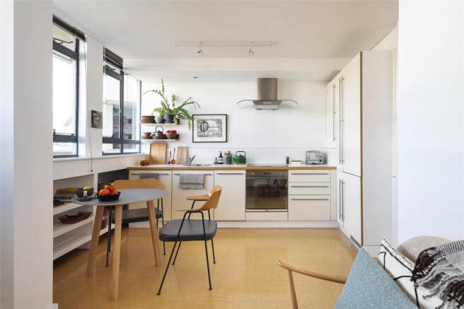 Keeling House, E2