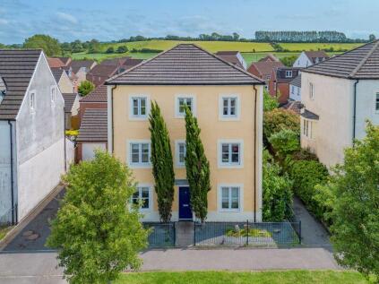 Pear Tree Avenue, Long Ashton