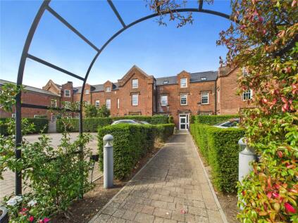 Simon Theobald Close, Sudbury, Suffolk, CO10