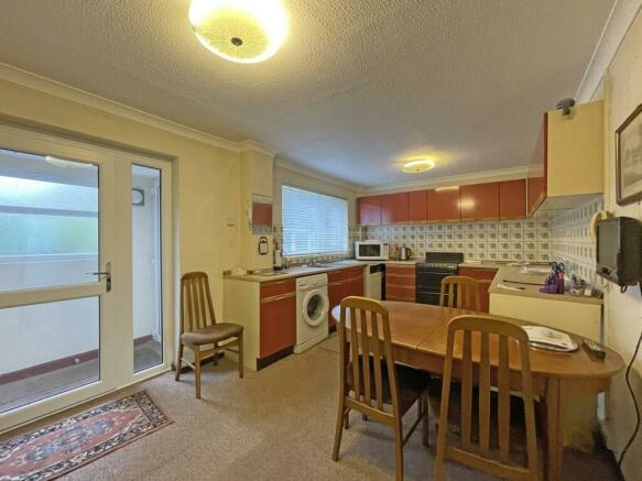 Dover Road 2 Kitchen Dining Room.jpg