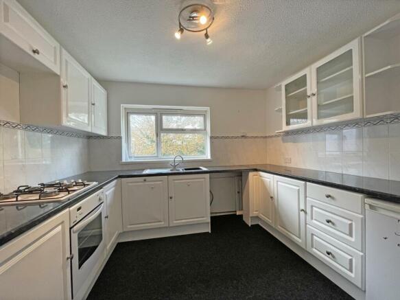 New Zealand House 12 Kitchen 2.jpg