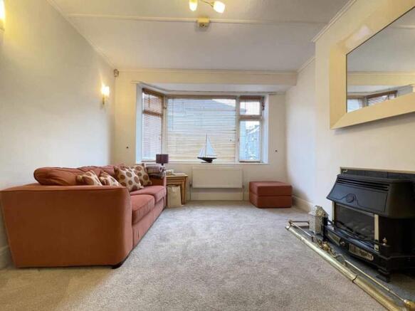 Grenville Road 171 - Lounge Front.jpg