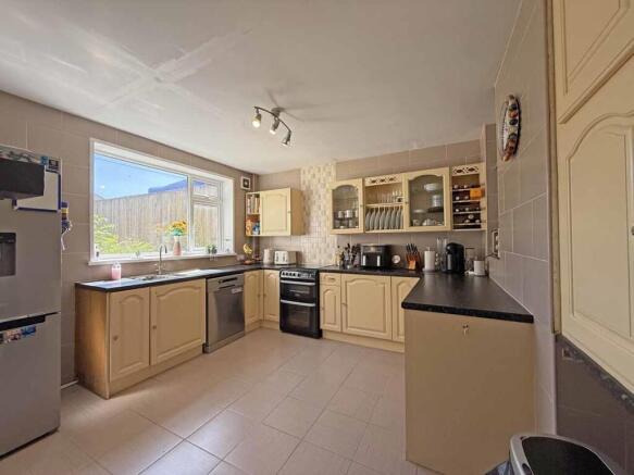Fountains Crescent 22 Kitchen...jpg