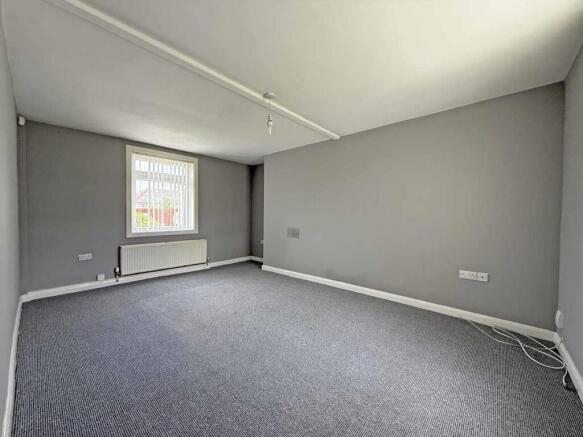 Allenby Road 21 - Lounge Front.jpg