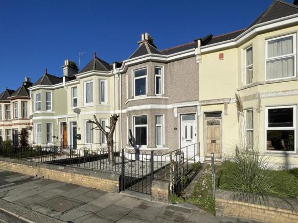 St Levan Road 142 - Front.jpg