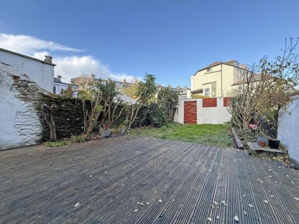 Waterloo Street 57 -Decking.jpg