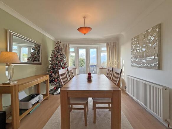Southwell Road 41 - Dining Room.jpg