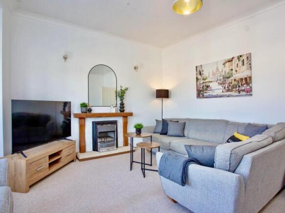 Saltash Road 304 - Living Room.jpg