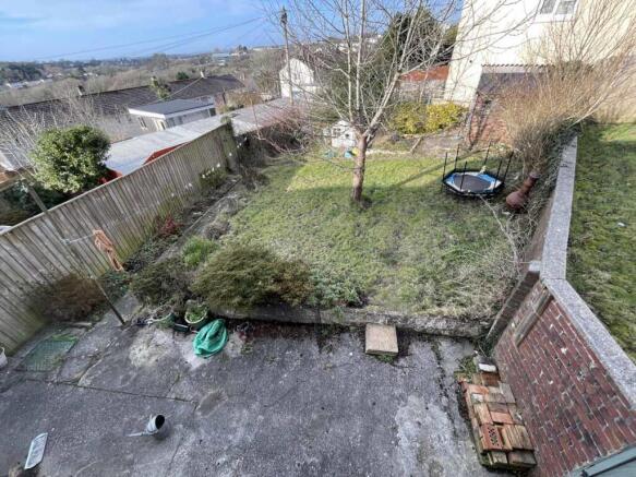 St Peters Road 254 Garden Front.jpg