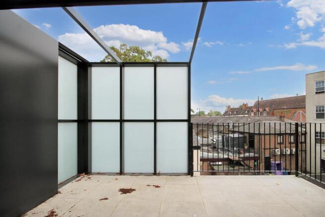 Patio (Portal Size)