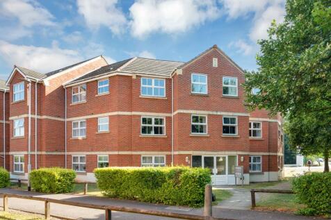 Fantastic Opportunity on Buttermere Close with NO CHAIN