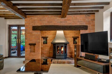 The Hayloft Barn Conversion in Nether Broughton, LE14 3EZ