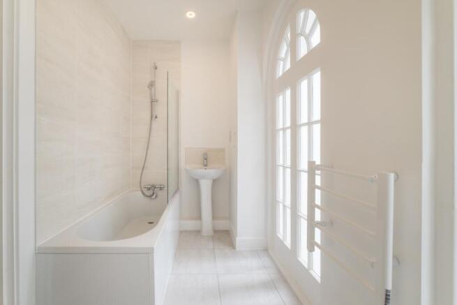 2-esperance-house...