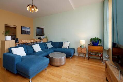 Flat 3/4, 70 Miller Street, Merchant City, Glasgow, G1 1DT