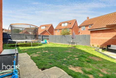 Silver Birch Road, Dereham