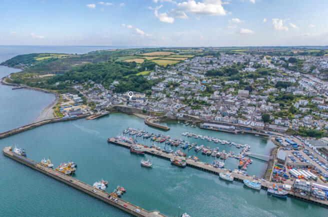 1328181-8-6880fde...