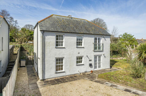 Millpond Avenue, Hayle, Cornwall