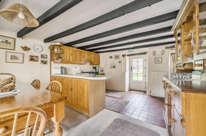 1354680-11-68c984...