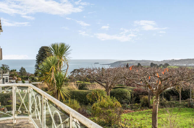 1375305-10-691610...