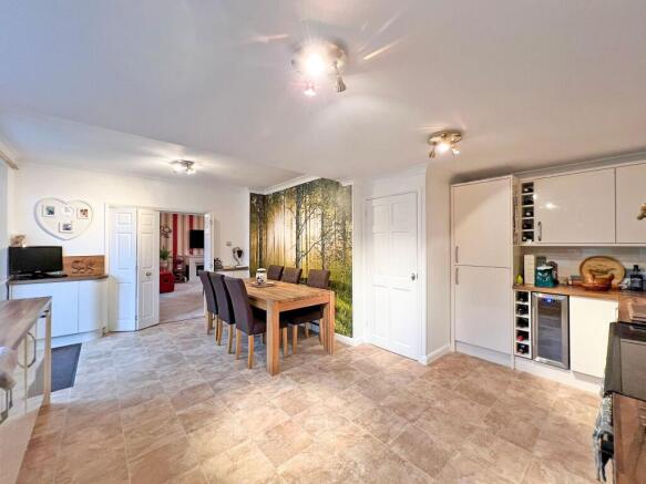 Kitchen / Diner