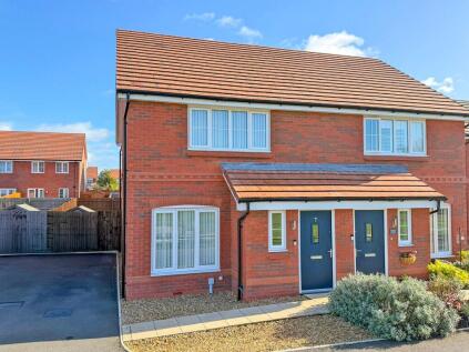 Moseley Crescent, Feathersone, WV10