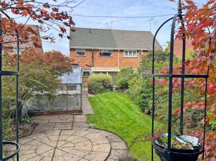 Windsor Gardens, Castlecroft, WV3