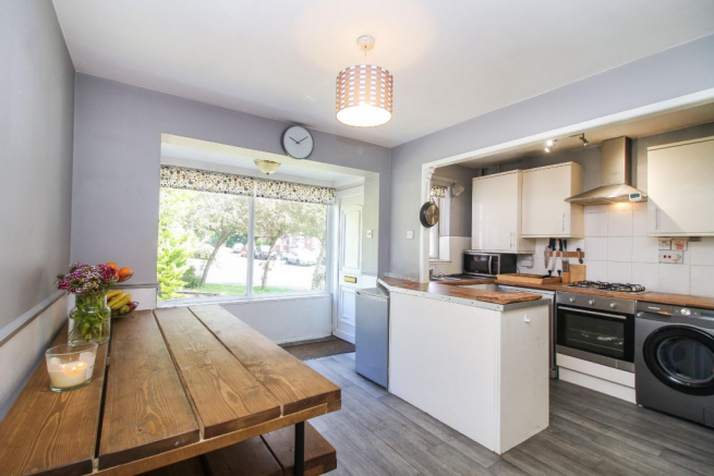 Kitchen / Dining Room