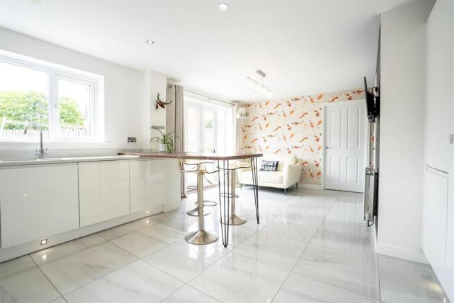 Kitchen / Diner