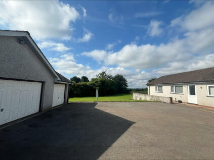 Old St Mellons - 2 bedroom bungalow