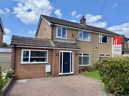 Woodruffe Gardens, Romiley