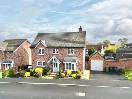 Wheelwright Drive, Eccleshall, ST21