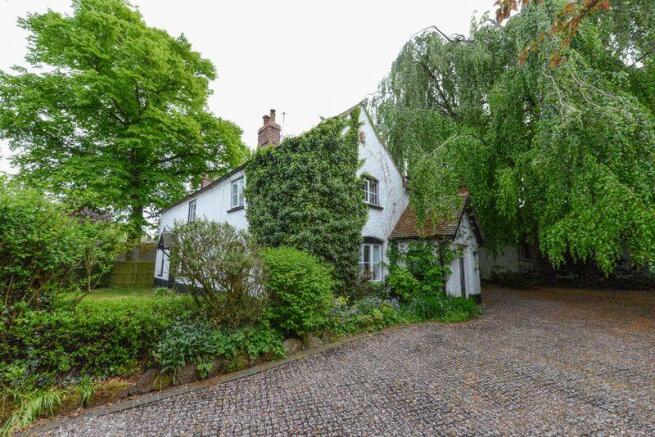5 Bedroom Character Property For Sale In Newport Road Edgmond