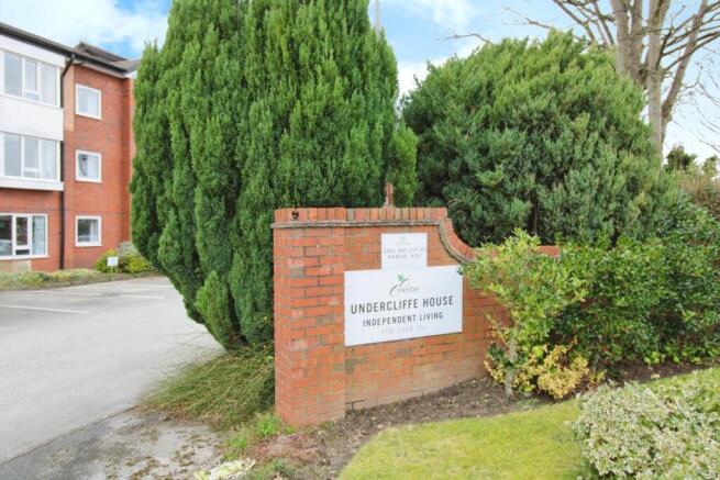 Undercliffe House