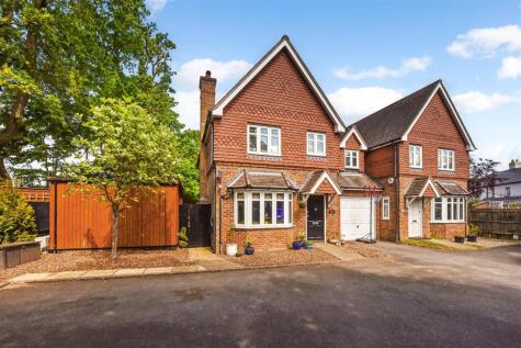 Recreation Road, Rowledge, Farnham