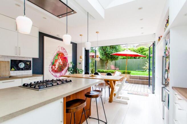 Kitchen/Dining