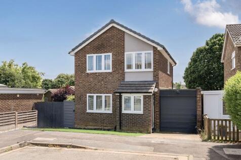 Dunlin Court, Banbury