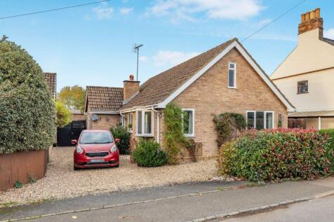 Astrop Road, Kings Sutton - No onward chain