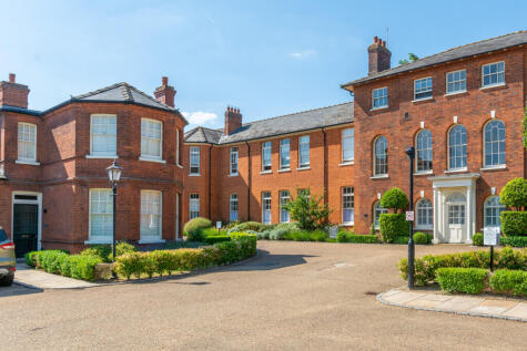 Old St. Michaels Drive, Braintree, Essex, CM7