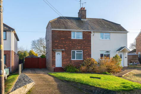 Coggeshall Road, Feering, Colchester, Essex, CO5