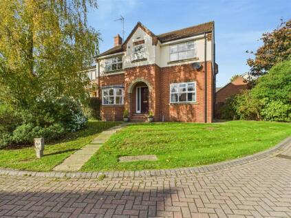 The Stray, South Cave