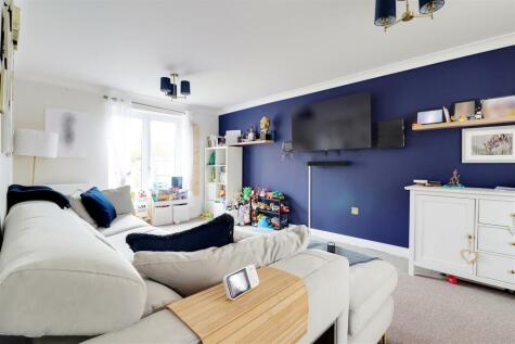 Barberry Court, Brough