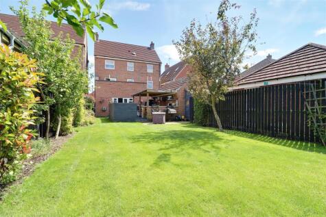 Harewood Crest, Brough