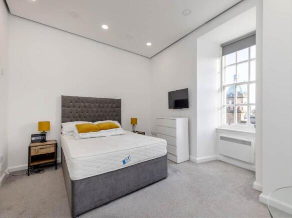 66215_NorthBankStree