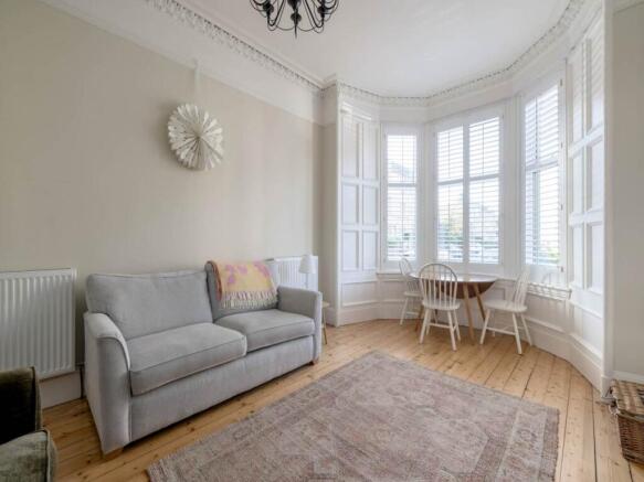 76704_LearmonthGrov_