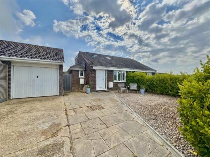 Swallow Drive, Milford on Sea, Lymington, Hampshire, SO41