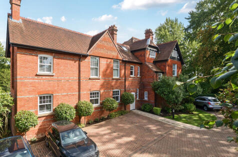 Parkham Mead, Binfield, Bracknell, Berkshire, RG42