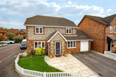 Atte Lane, Warfield, Bracknell, Berkshire, RG42