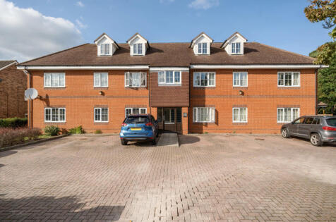 Roebuck Estate, Binfield, Bracknell, Berkshire, RG42