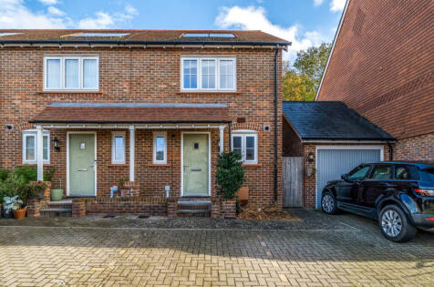 Morshead Drive, Binfield, Bracknell, Berkshire, RG42
